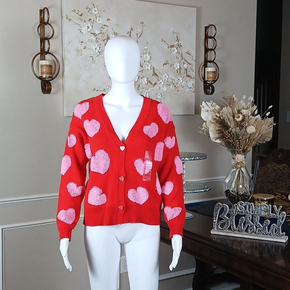 New Red And Pink V-Neck Embellished Cardigan With Heart Shape Buttons. XXS - Picture 7 of 17